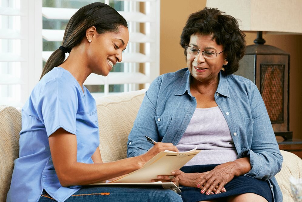 Choosing the Best Home Health Insurance for Dementia Care